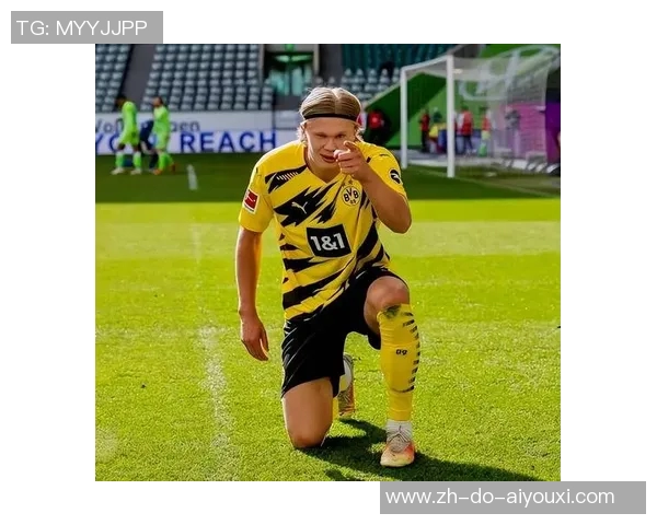 本赛季足球十大球星排名揭晓 谁是当下最强球员的巅峰之选 本赛季足球十大球星排名揭晓 谁是当下最强球员的巅峰之选